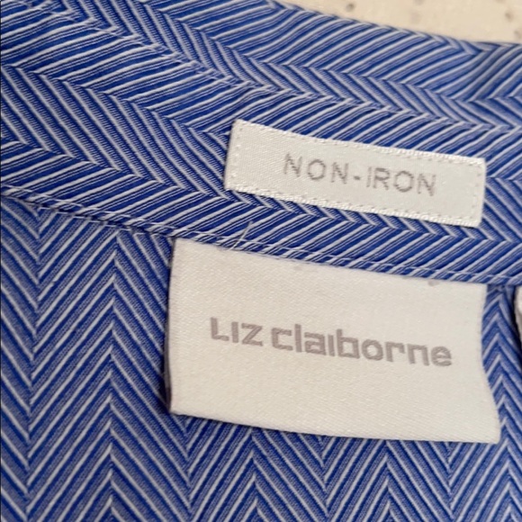 Liz Claiborne Non-Iron Blue Blouse Size 10 - Picture 9 of 11